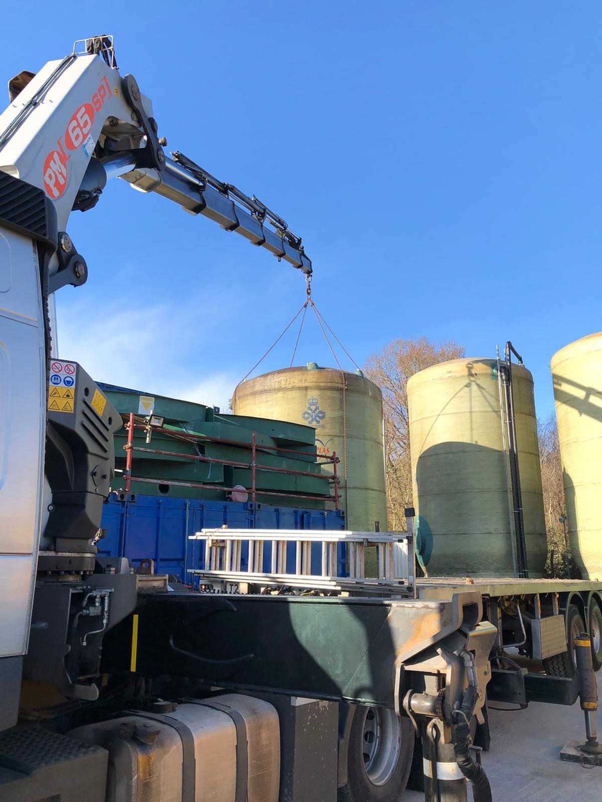 Another HiAb movement of large tank in Devon - LCS Transport