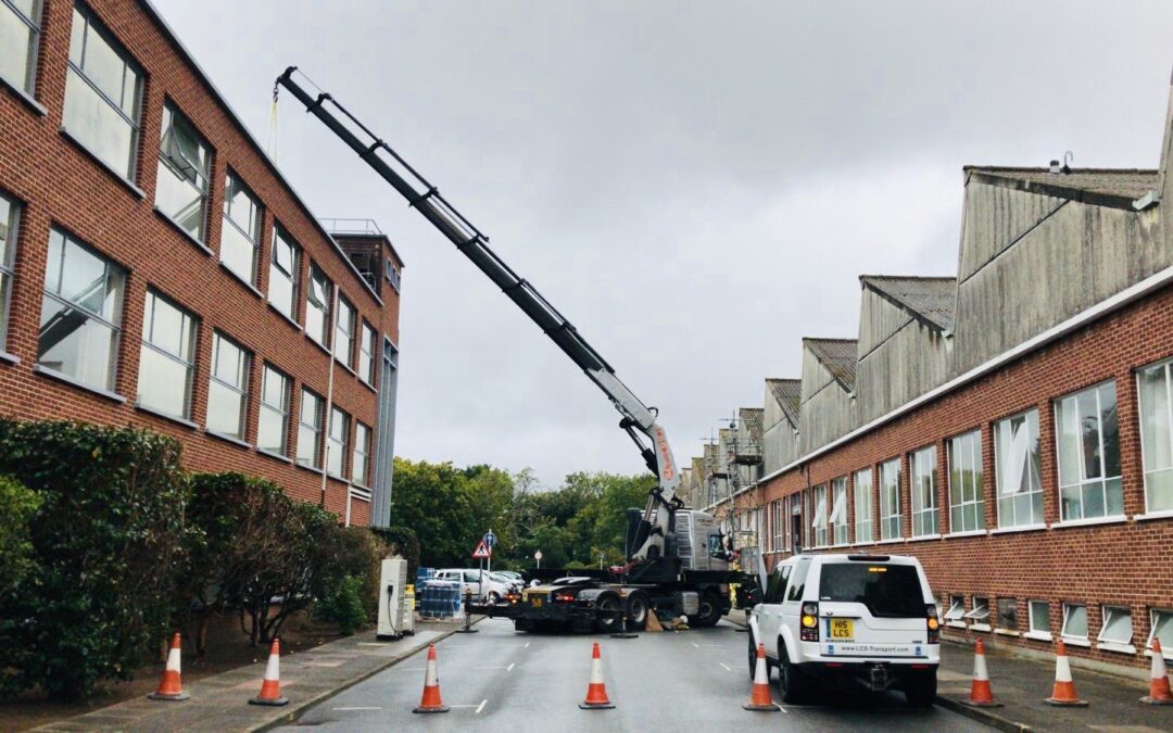 HiAb removal of air-con units from 3 story building
